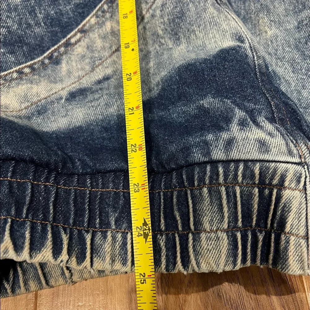 Vintage Andy Johns Sherpa lined denim jacket in preowned condition. - Picture 3 of 9